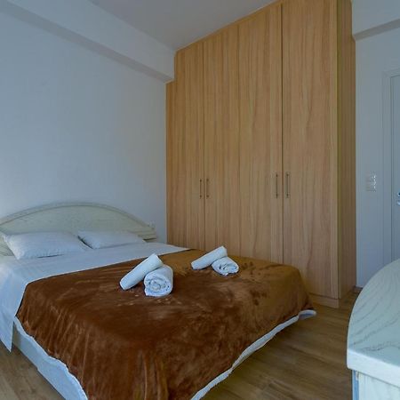 Nice 1Bd Apartment Close To Metro Station Ampelokipoi Athen Eksteriør bilde