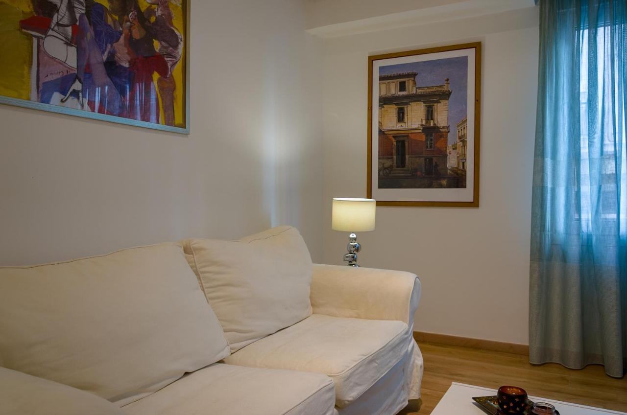 Nice 1Bd Apartment Close To Metro Station Ampelokipoi Athen Eksteriør bilde