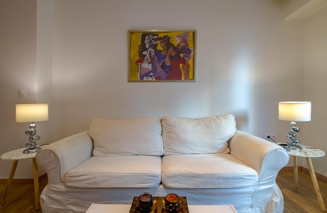 Nice 1Bd Apartment Close To Metro Station Ampelokipoi Athen Eksteriør bilde